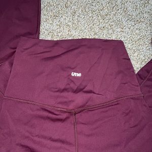 Museonly brand leggings , never worn too small size 4 and 6